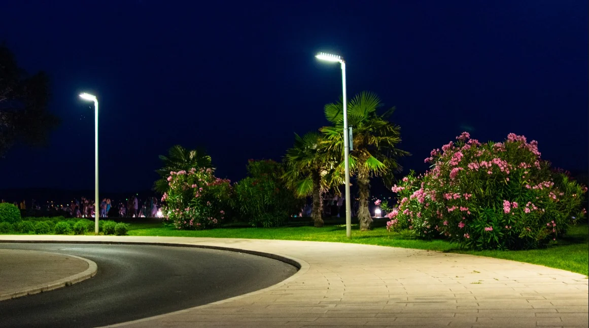 Iluminación de espacios públicos